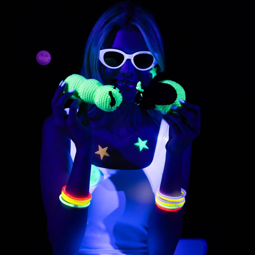 Super Glow Yarn